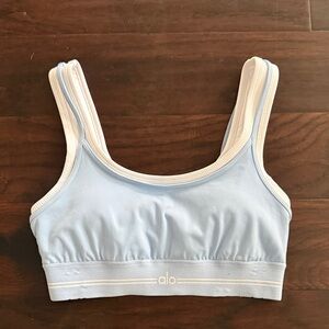 ALO Yoga Light Blue & White Scoop-Neck Sports Bra